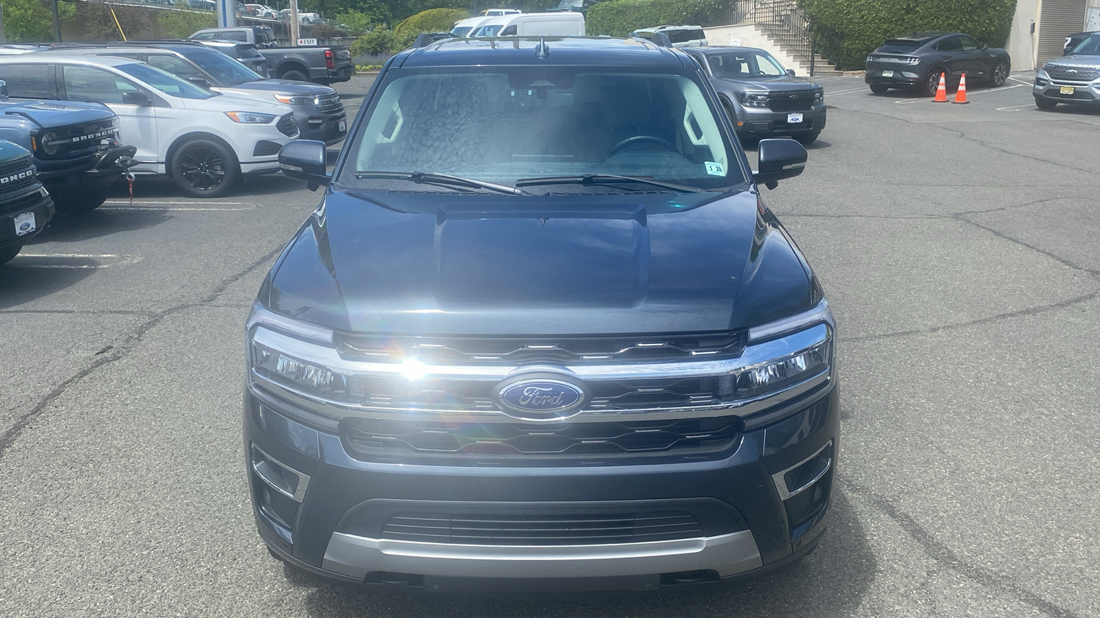 2023 Ford Expedition Limited 4