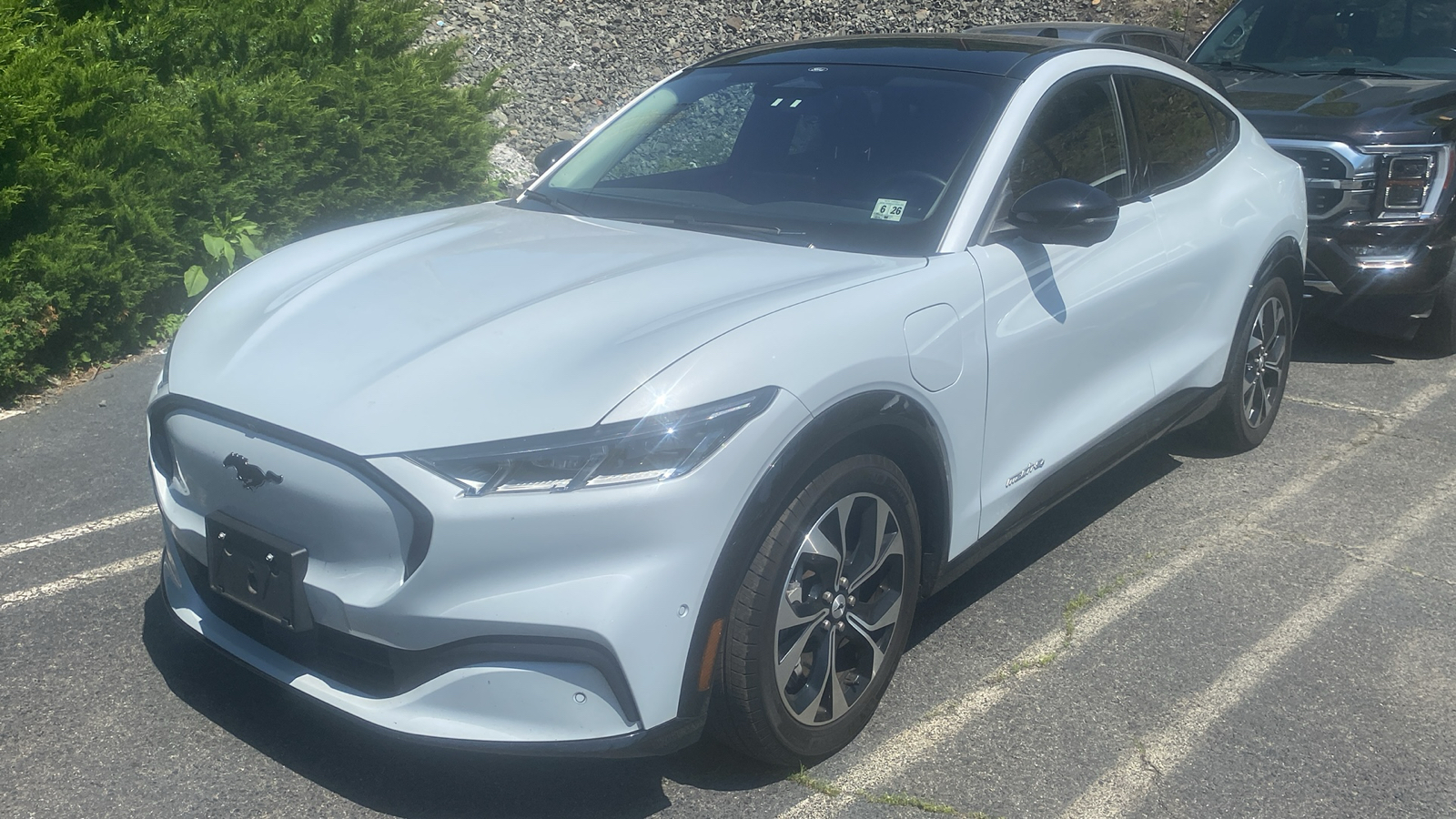 2021 Ford Mustang Mach-E Premium 2