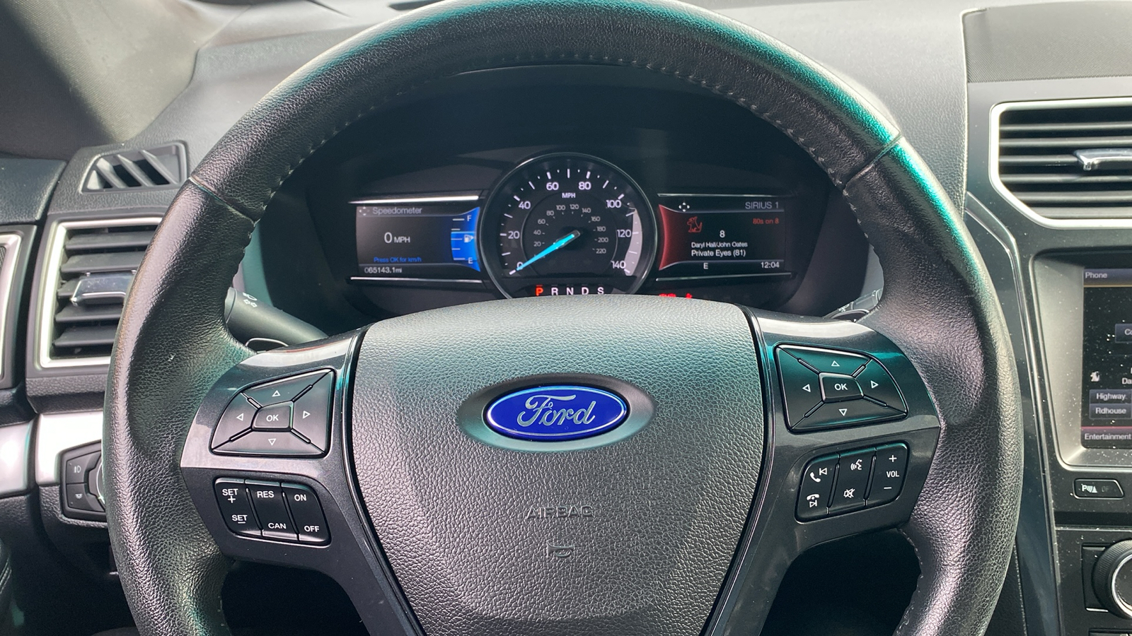 2016 Ford Explorer XLT 10