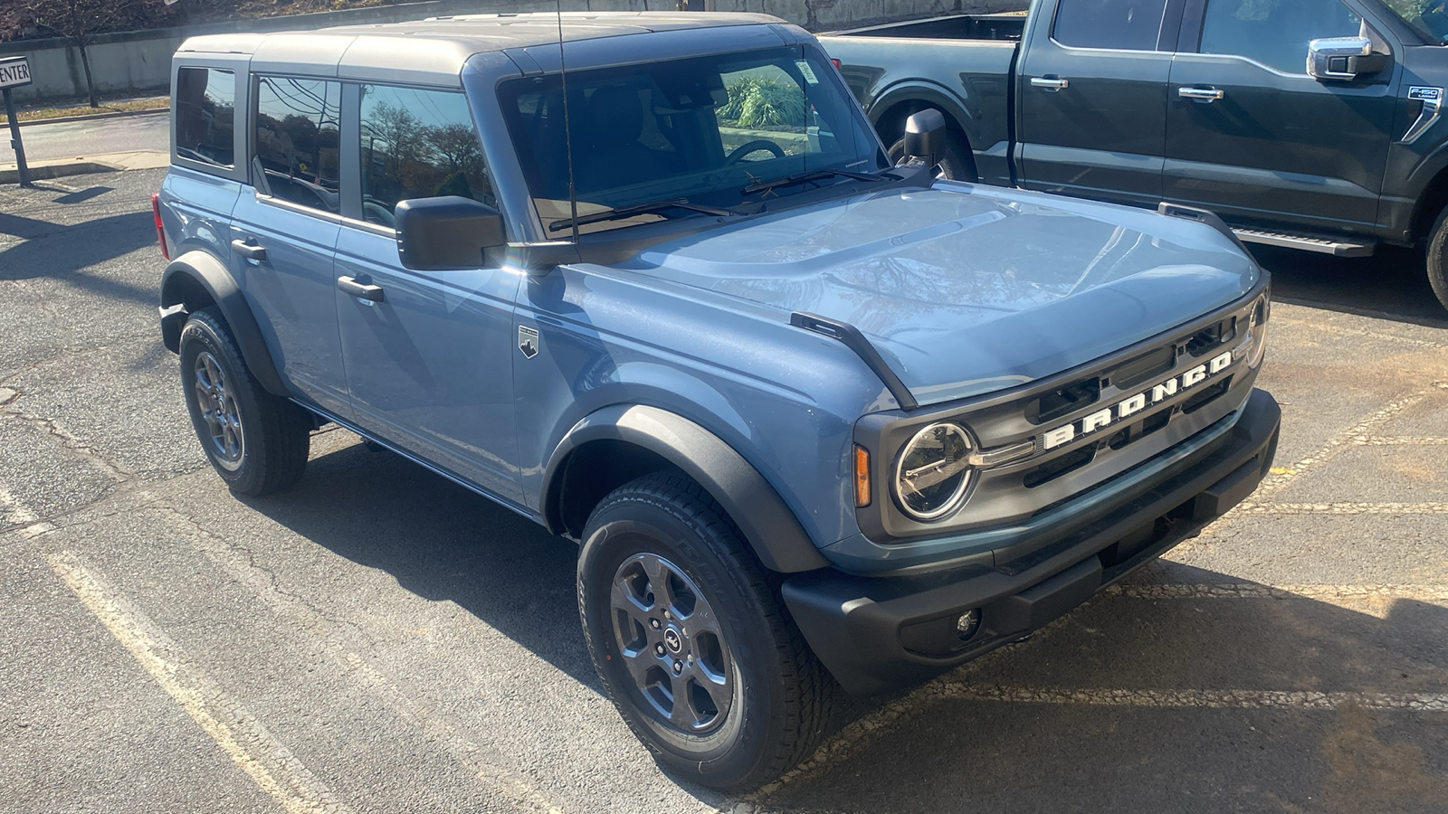 2024 Ford Bronco Big Bend 2