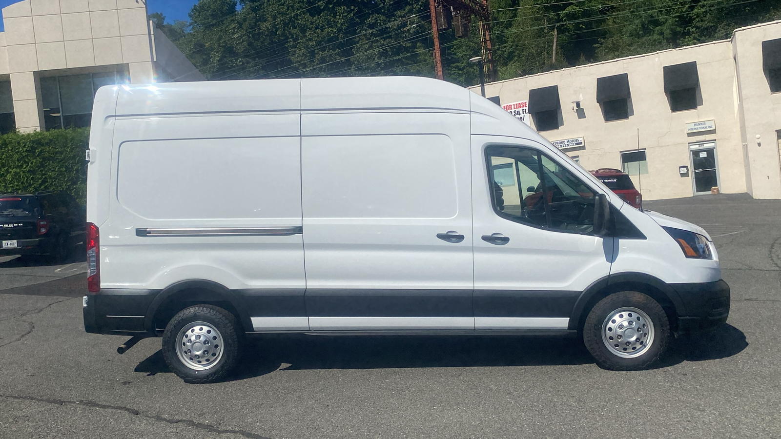 2023 Ford Transit Cargo Van Base 28