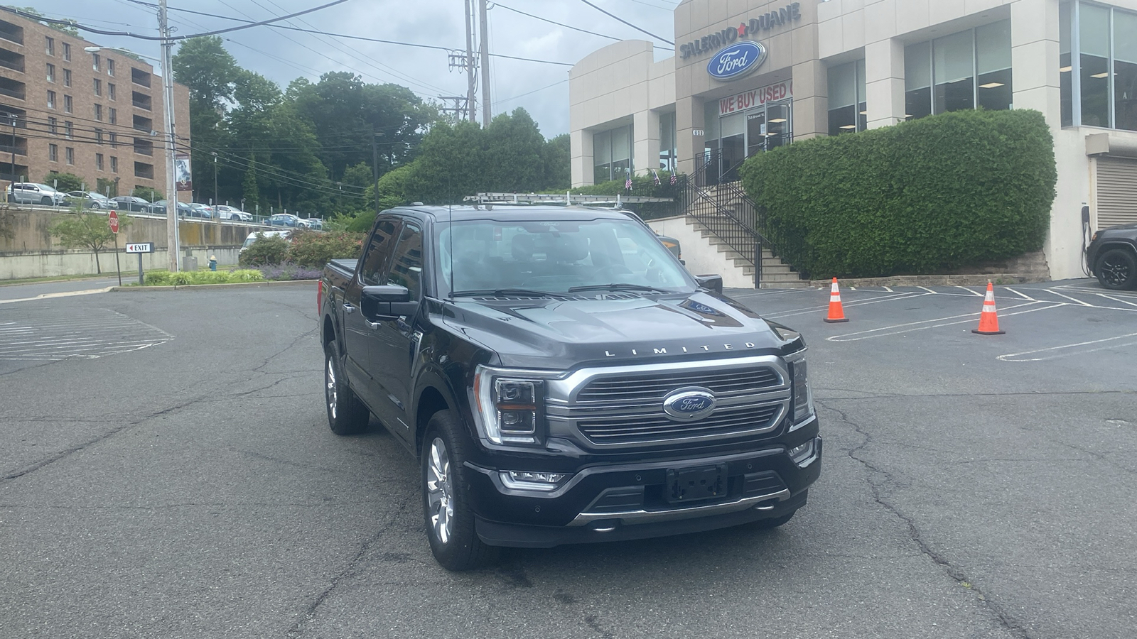 2021 Ford F-150 Limited 1
