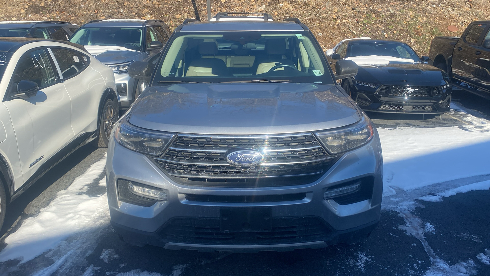 2021 Ford Explorer XLT 3