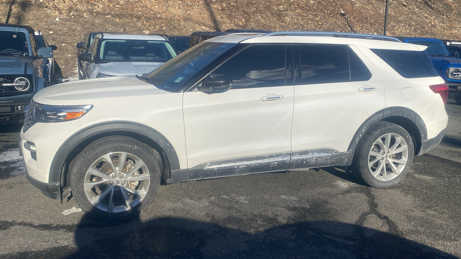 2021 Ford Explorer Platinum 6