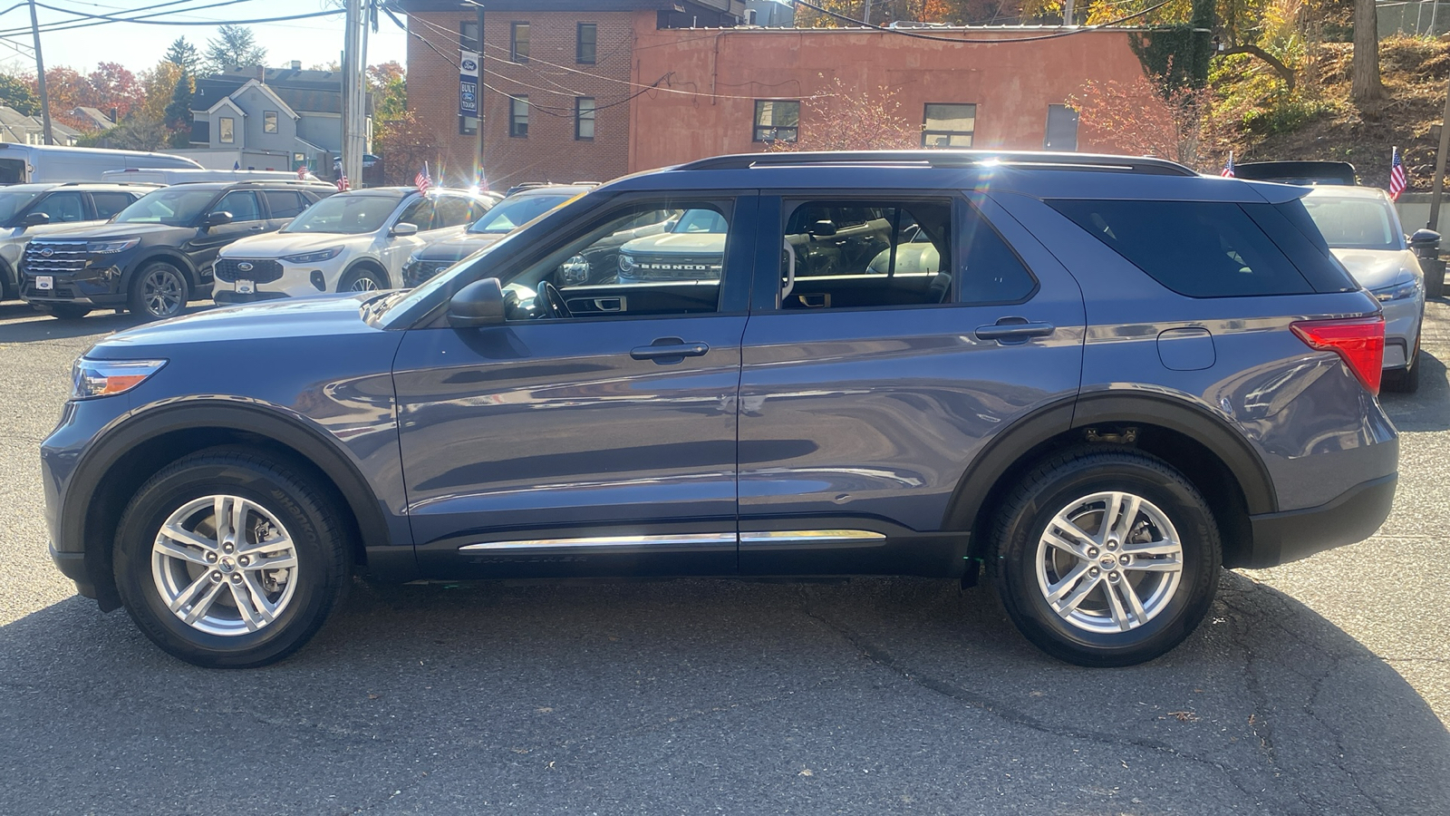 2021 Ford Explorer XLT 4