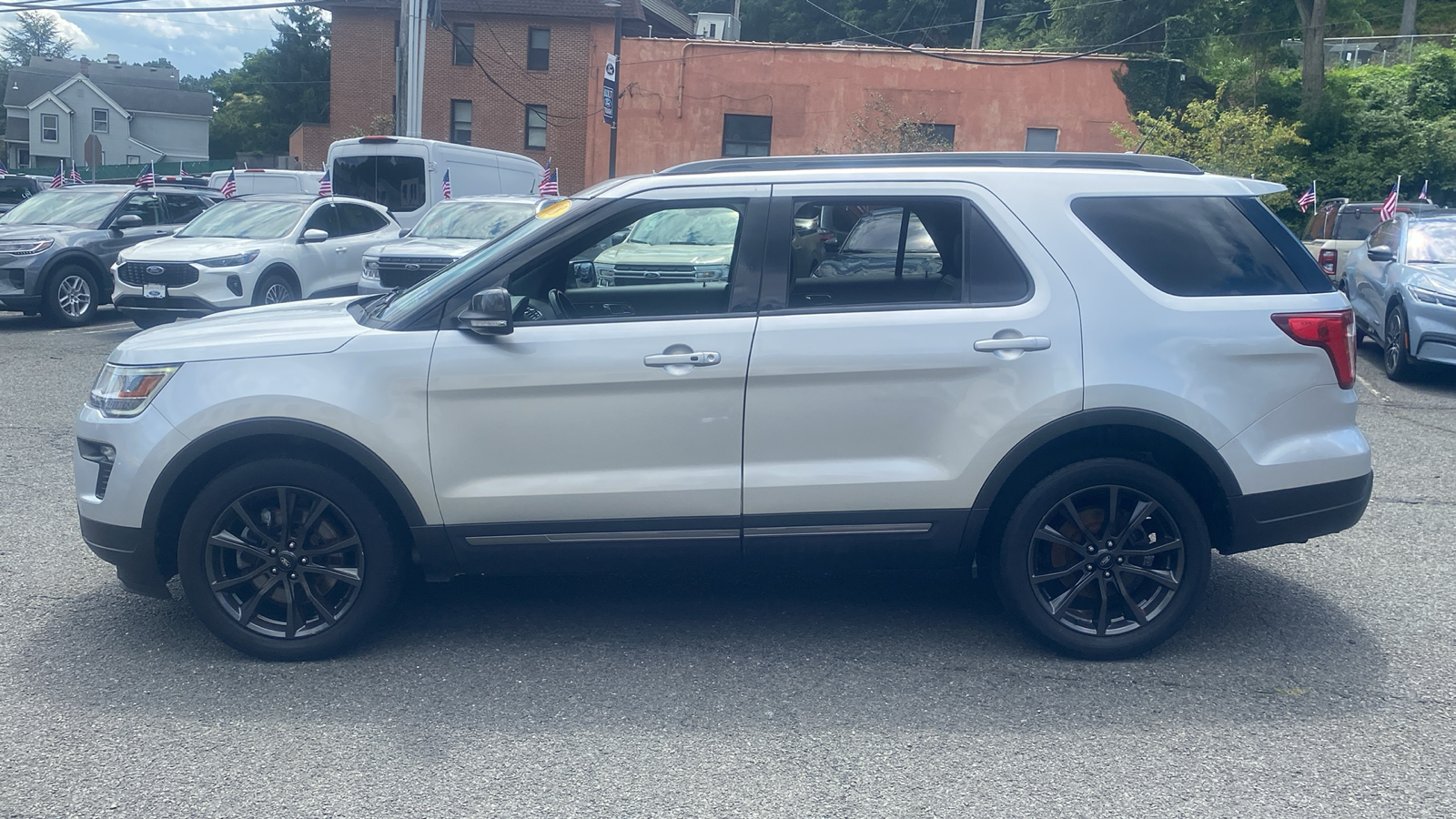 2018 Ford Explorer XLT 4