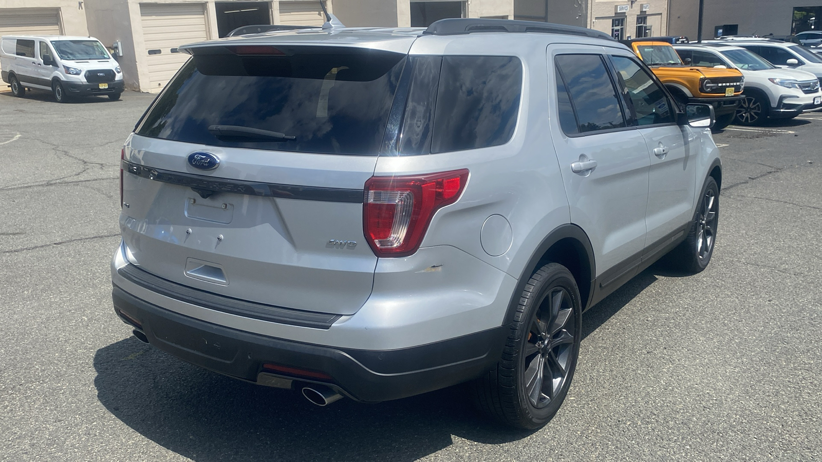 2018 Ford Explorer XLT 29