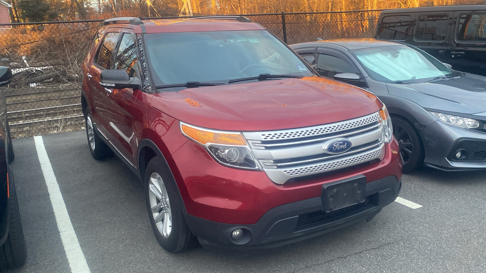 2015 Ford Explorer XLT 2