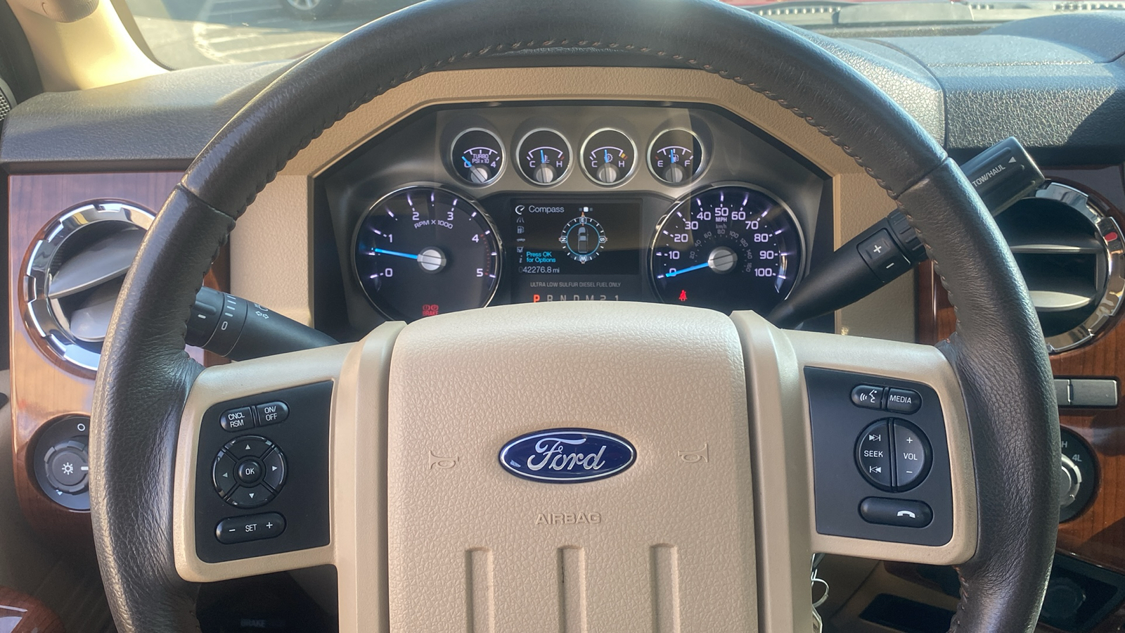 2015 Ford Super Duty F-350 SRW King Ranch 10