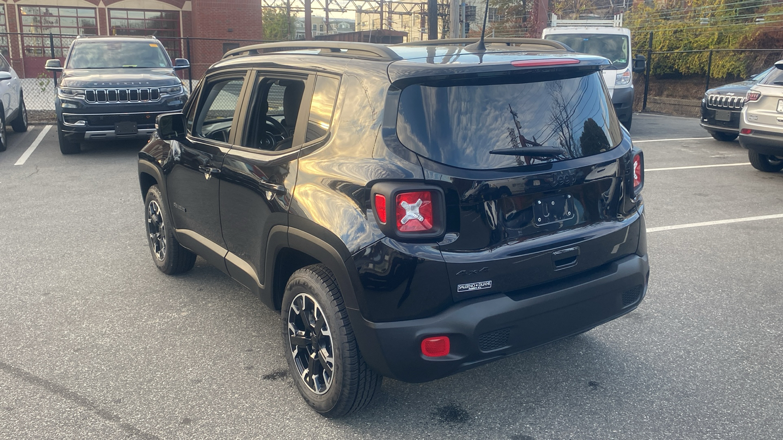 2023 Jeep Renegade Upland 24