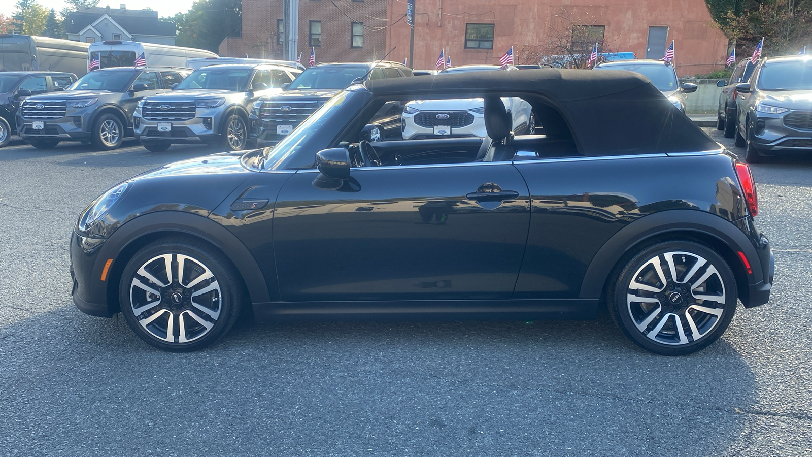 2023 MINI Convertible Cooper S 4