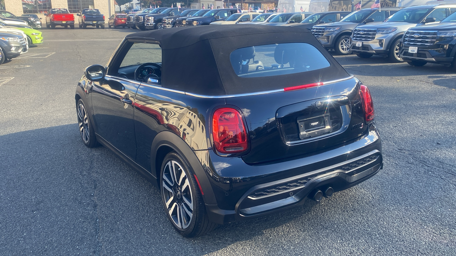 2023 MINI Convertible Cooper S 23