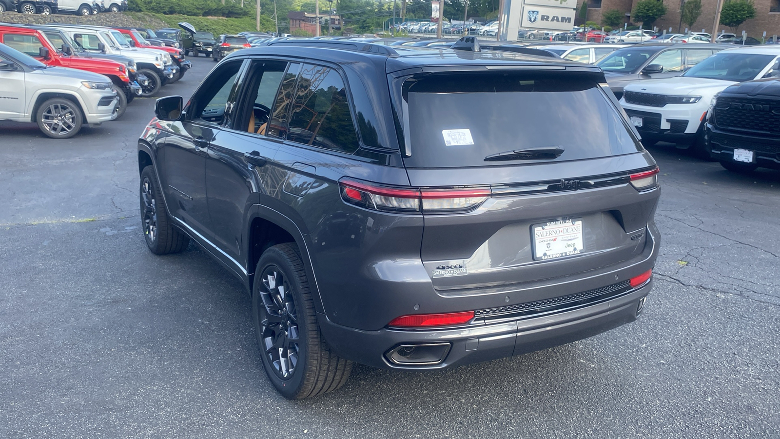 2024 Jeep Grand Cherokee Summit Reserve 25