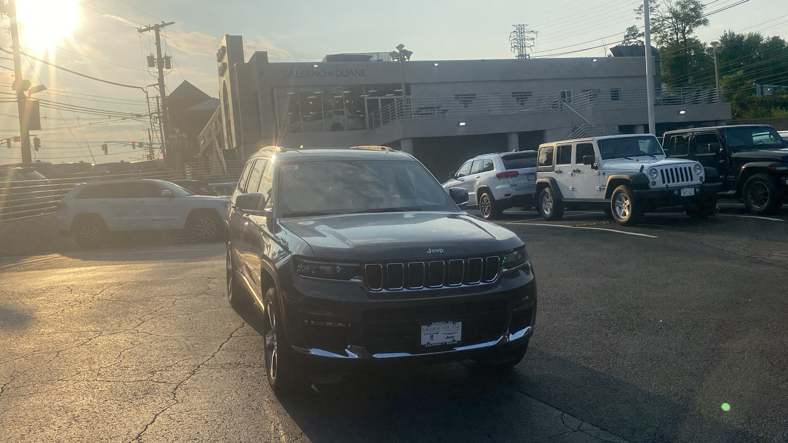 2024 Jeep Grand Cherokee L Limited 1