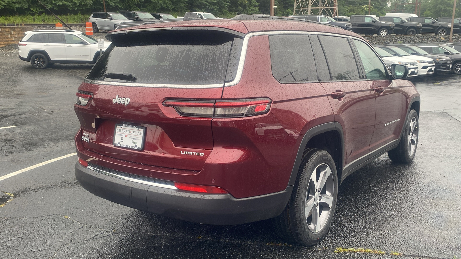 2024 Jeep Grand Cherokee L Limited 29