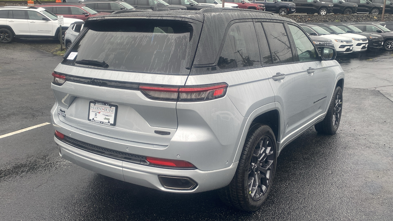 2024 Jeep Grand Cherokee Summit Reserve 28