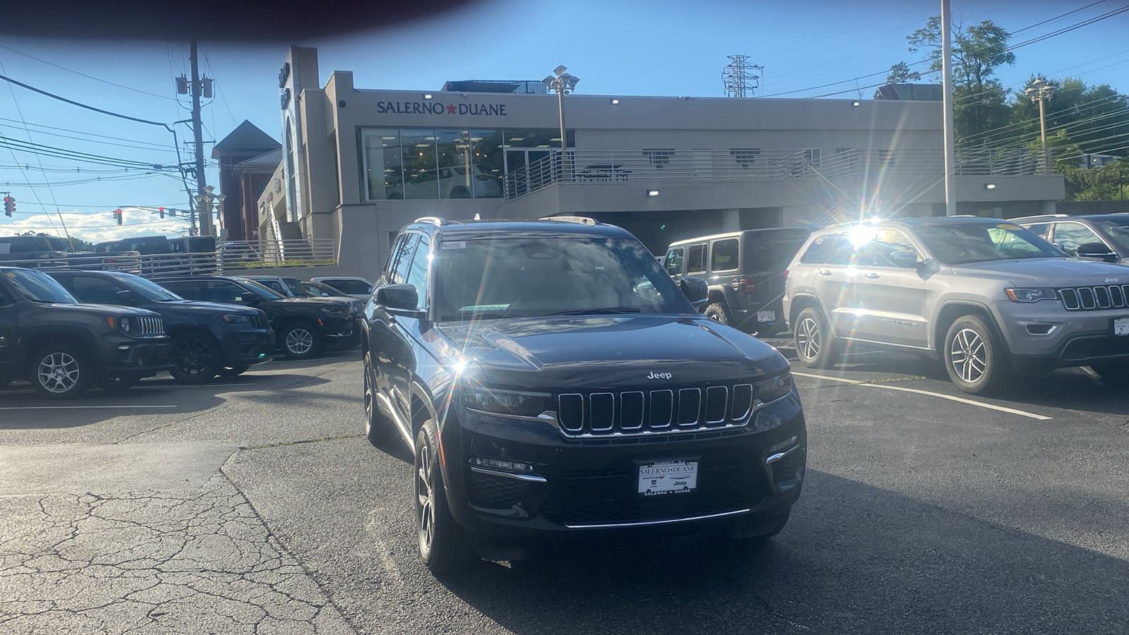 2024 Jeep Grand Cherokee Limited 1