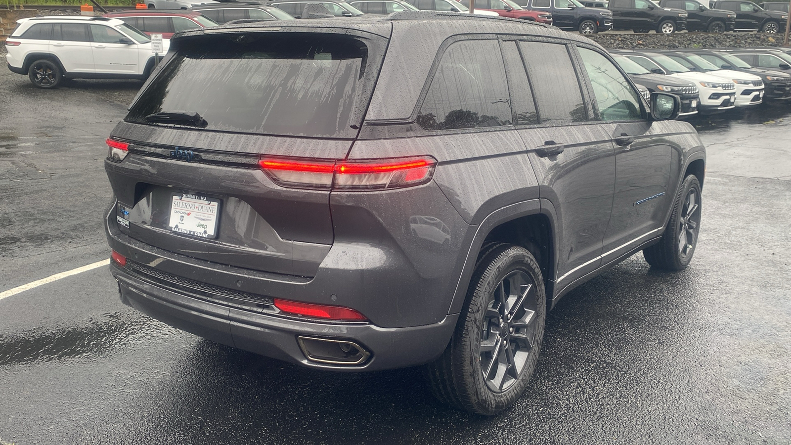 2024 Jeep Grand Cherokee 4xe Anniversary Edition 28