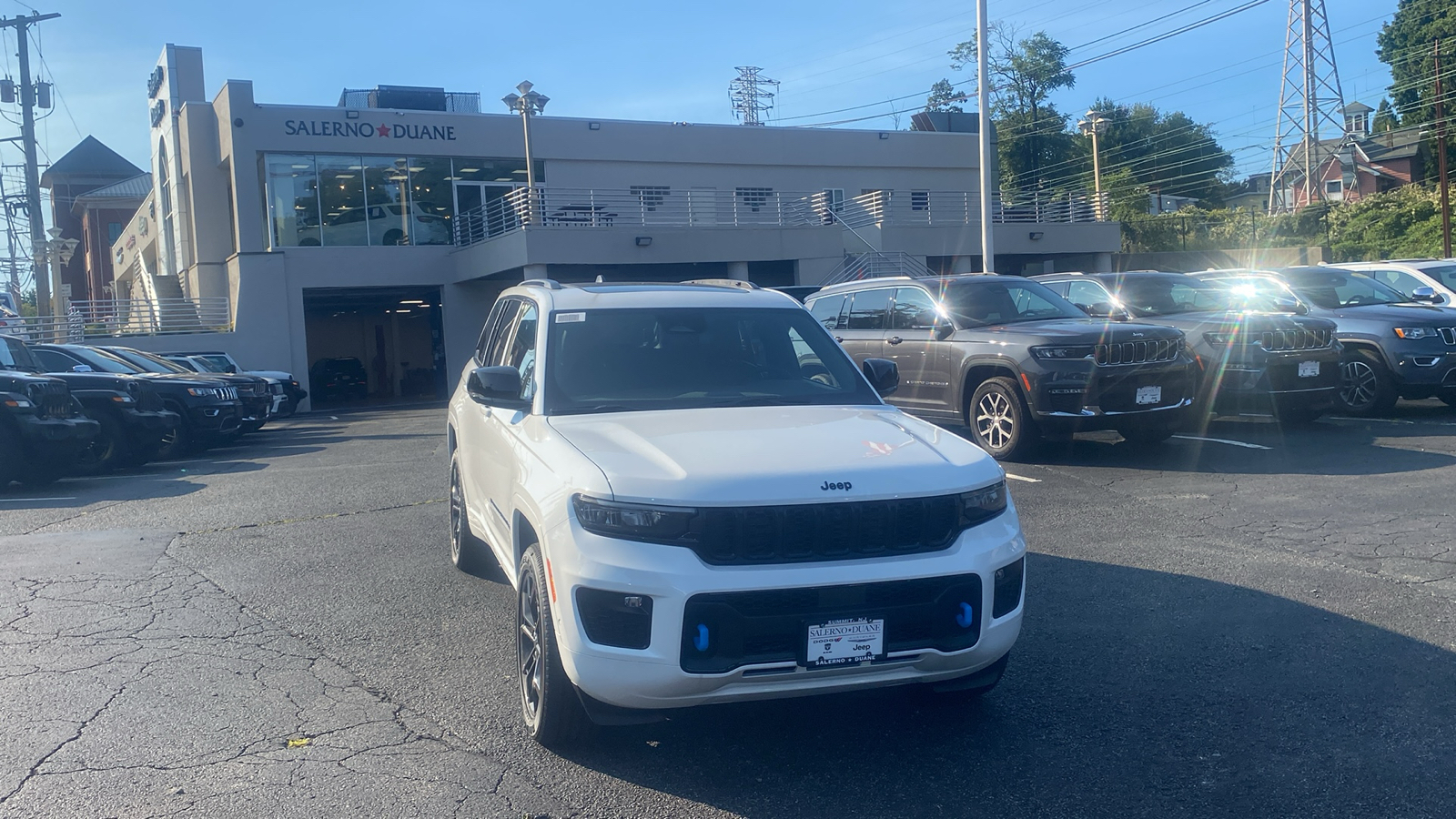 2024 Jeep Grand Cherokee 4xe Anniversary Edition 1