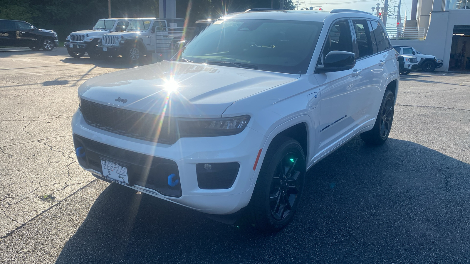 2024 Jeep Grand Cherokee 4xe Anniversary Edition 3