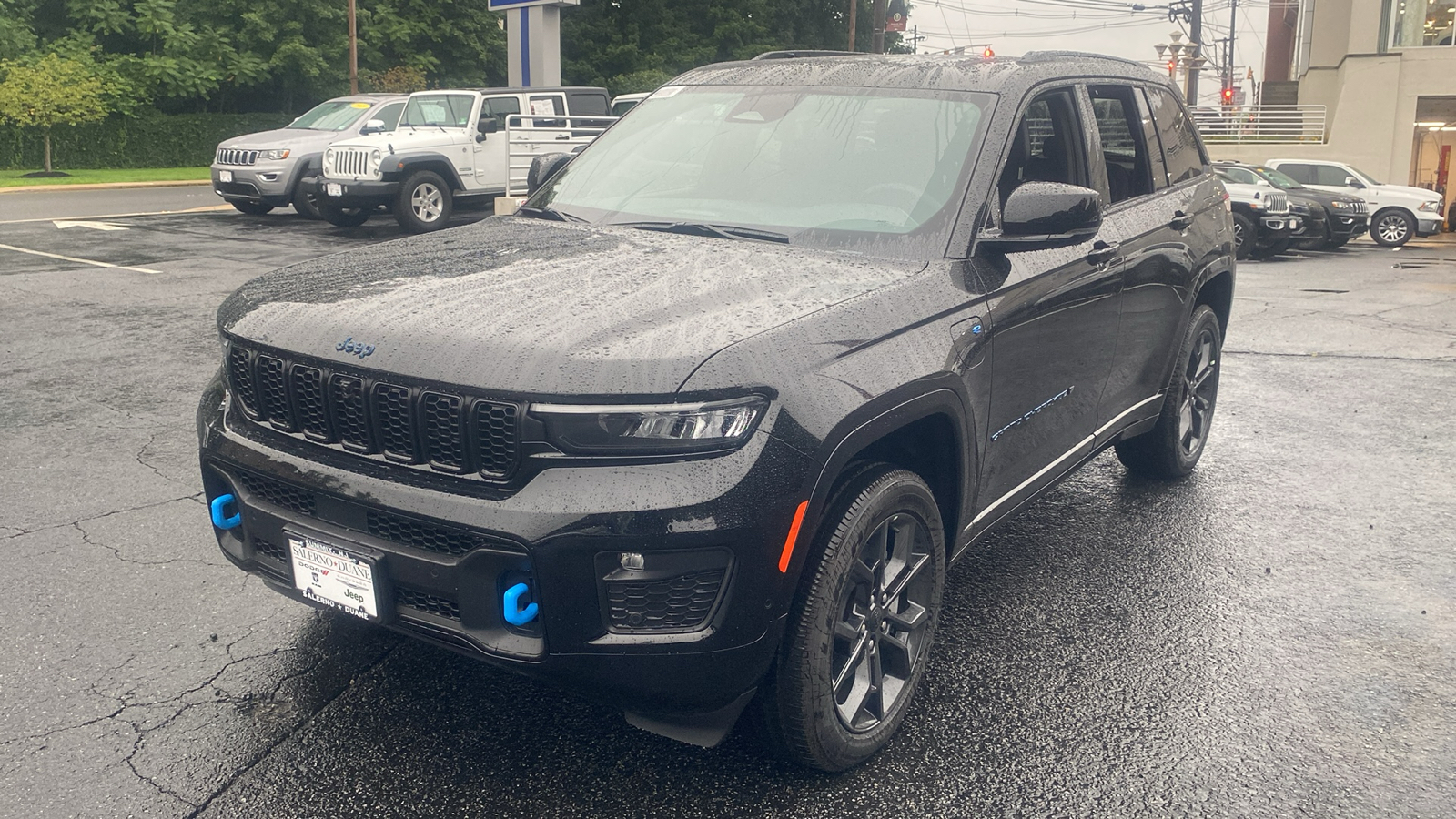 2024 Jeep Grand Cherokee 4xe Anniversary Edition 3