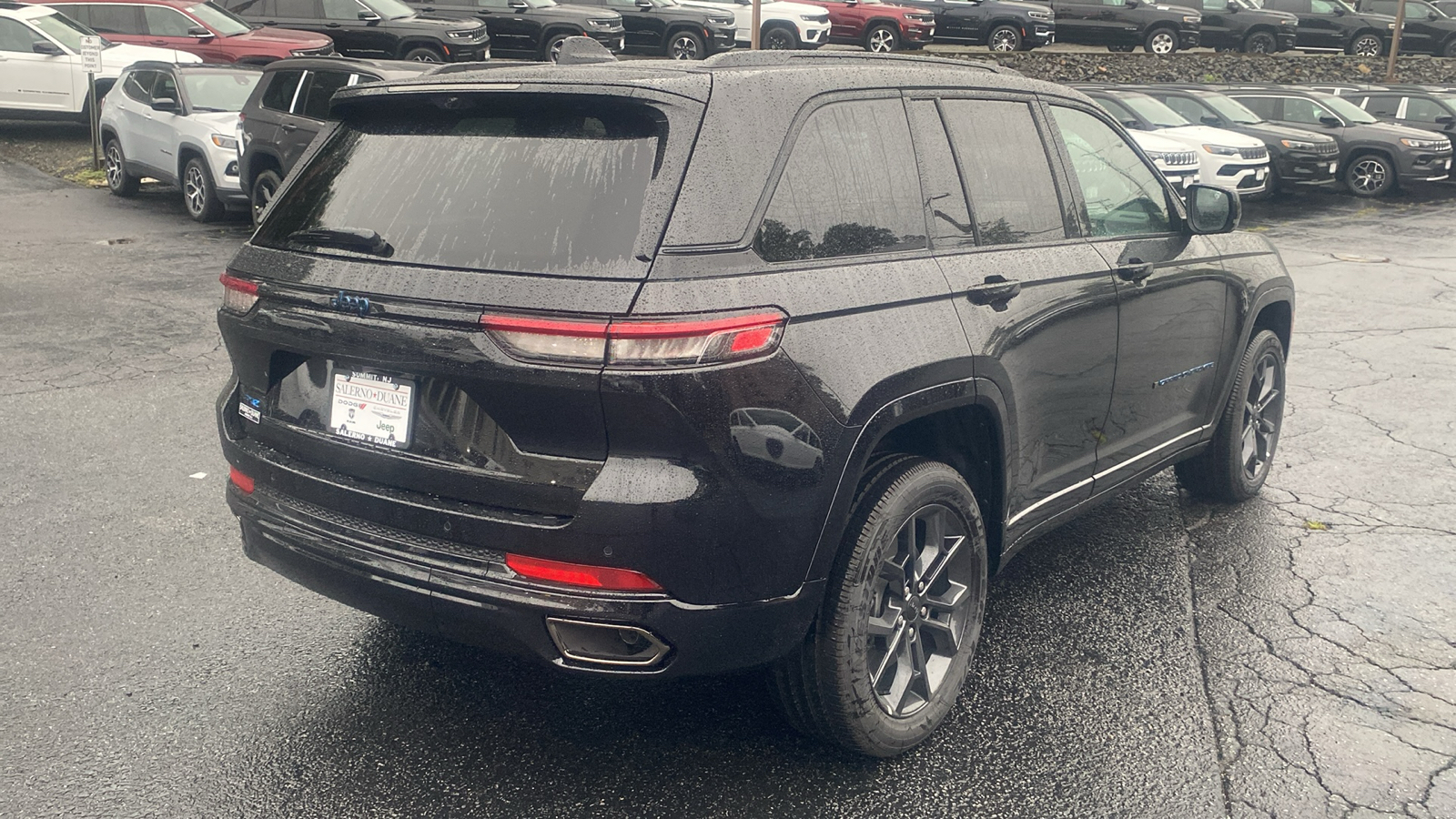 2024 Jeep Grand Cherokee 4xe Anniversary Edition 29