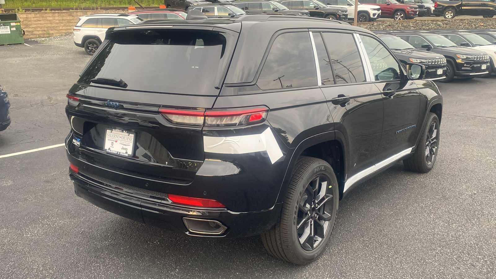 2024 Jeep Grand Cherokee 4xe Anniversary Edition 29