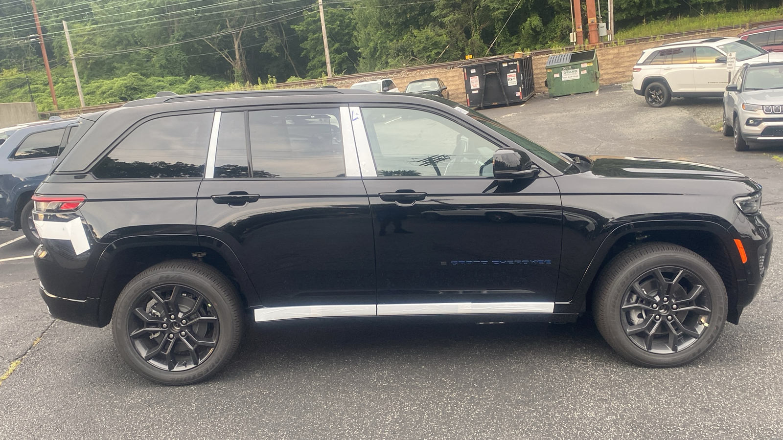 2024 Jeep Grand Cherokee 4xe Anniversary Edition 30