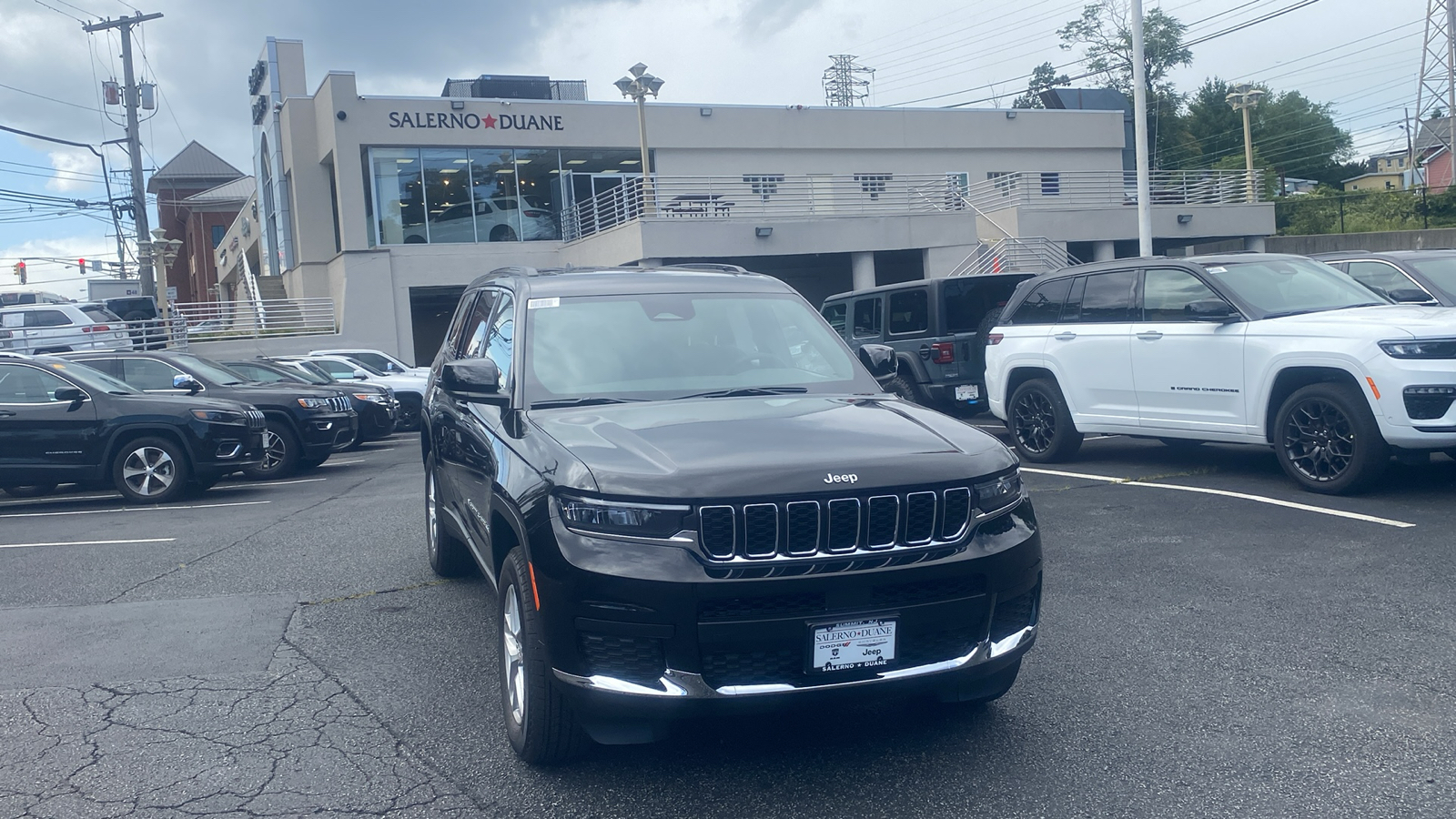 2024 Jeep Grand Cherokee L Laredo X 1