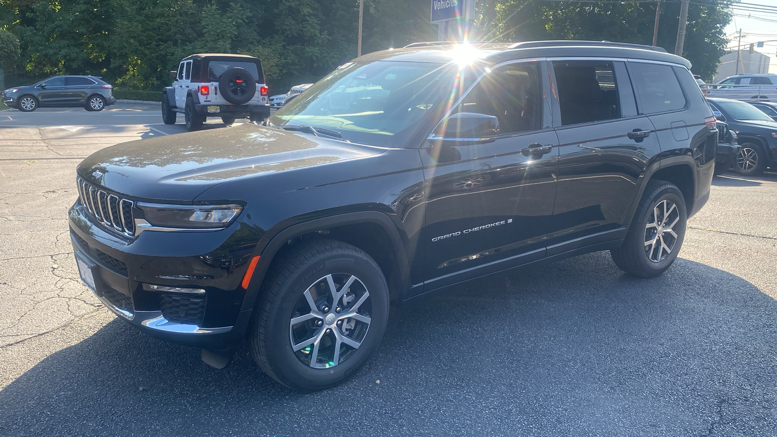 2024 Jeep Grand Cherokee L Limited 3