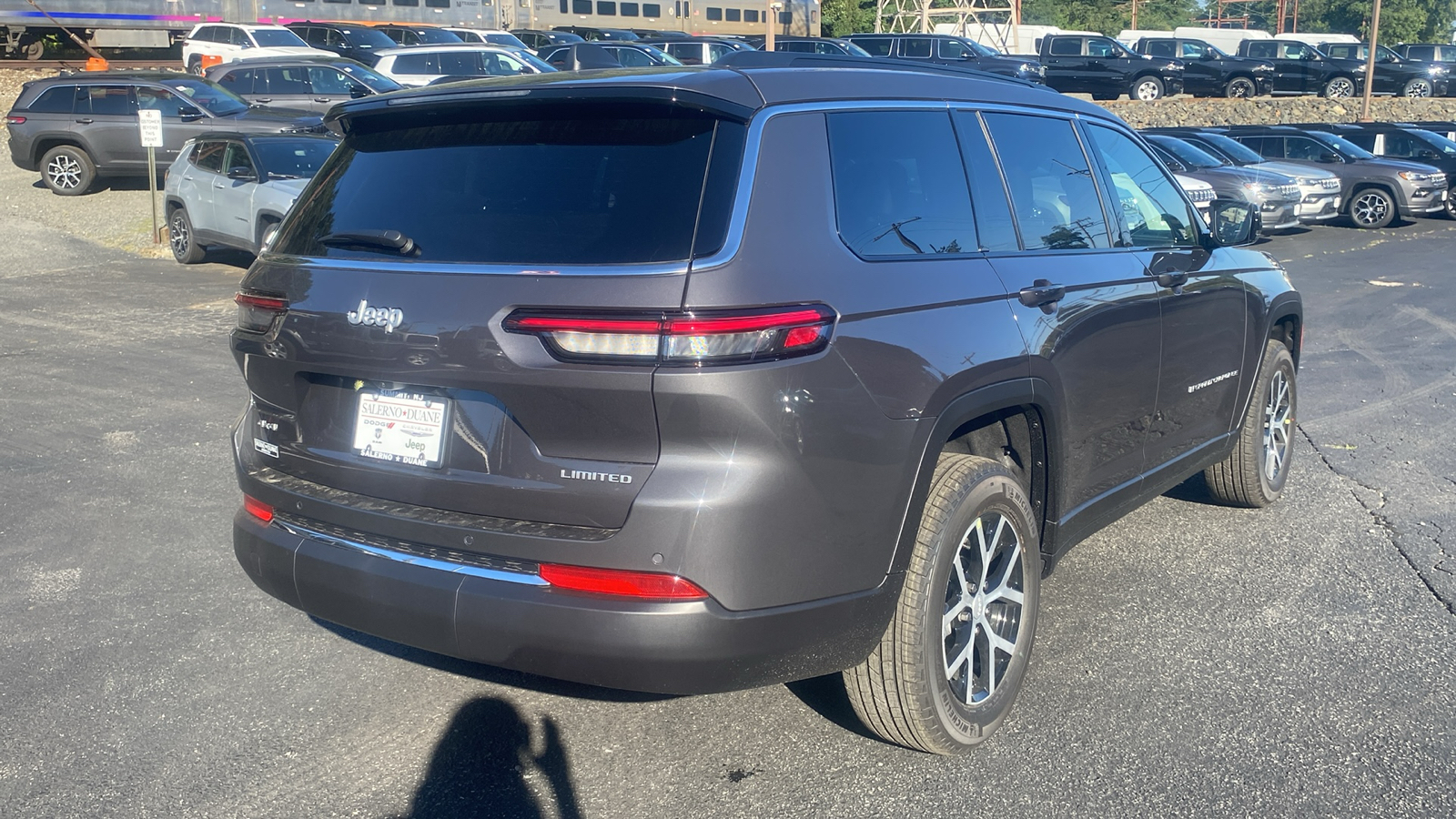 2024 Jeep Grand Cherokee L Limited 29