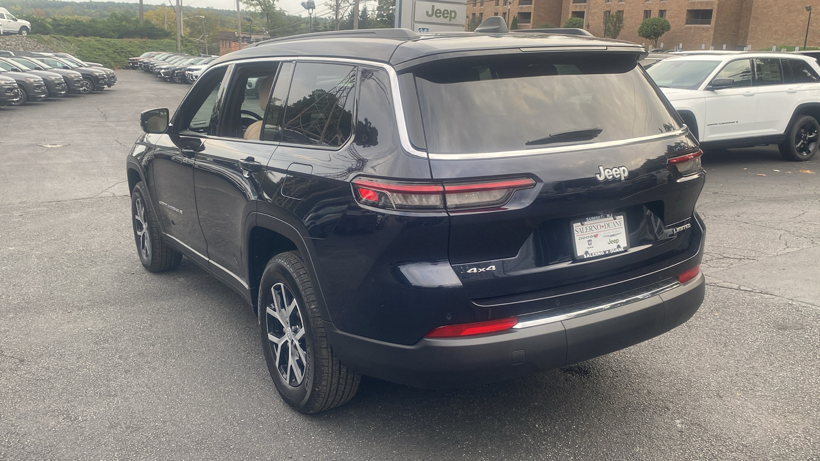 2024 Jeep Grand Cherokee L Limited 26