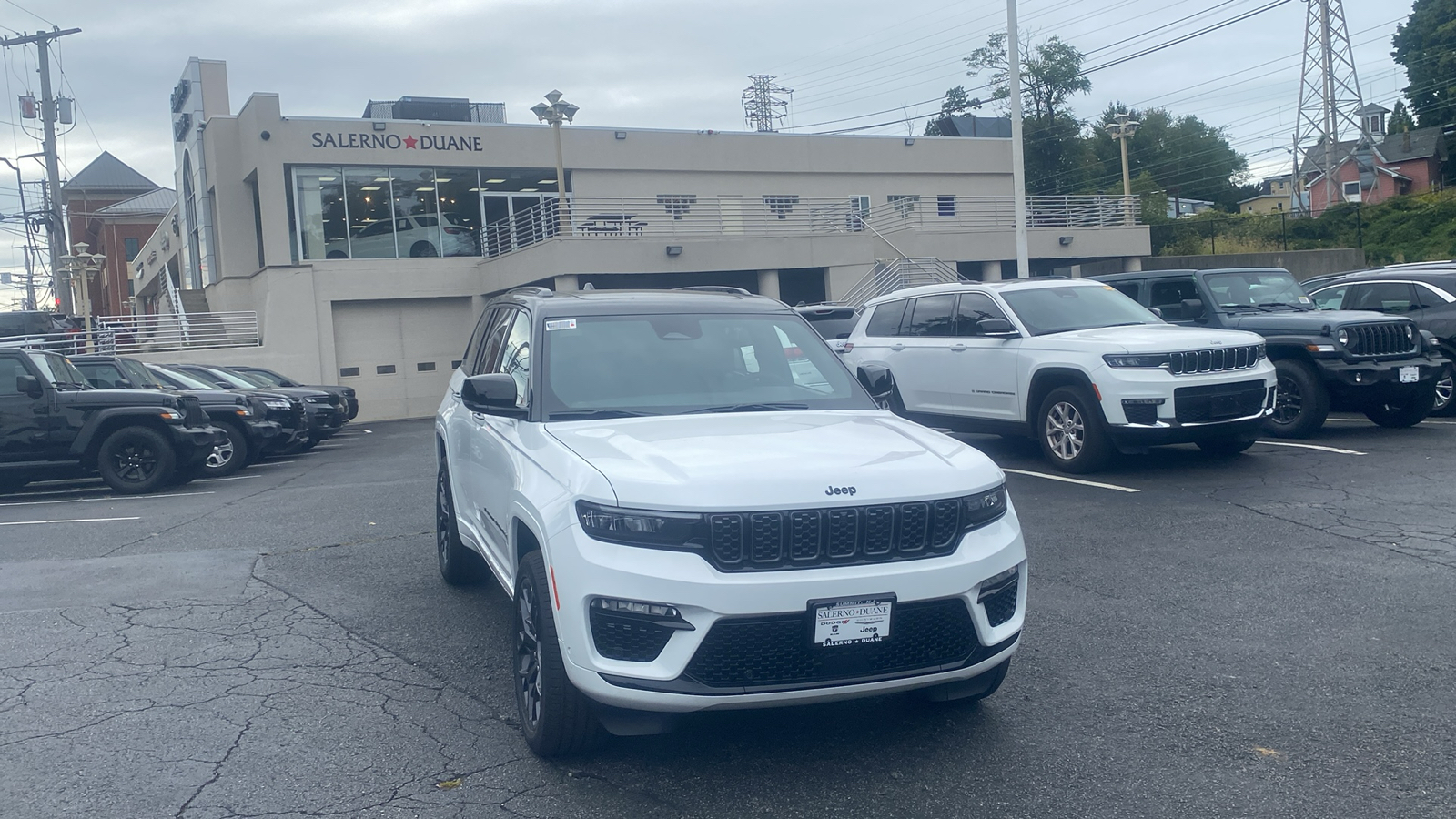 2024 Jeep Grand Cherokee Summit Reserve 1