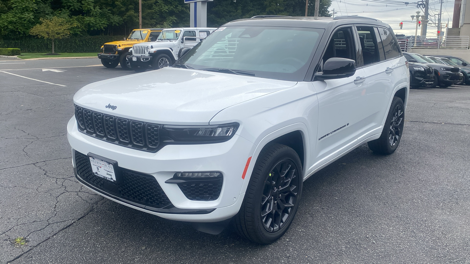 2024 Jeep Grand Cherokee Summit Reserve 3