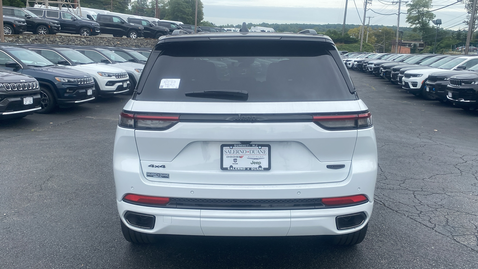 2024 Jeep Grand Cherokee Summit Reserve 26