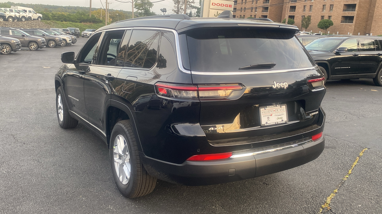 2024 Jeep Grand Cherokee L Laredo X 26