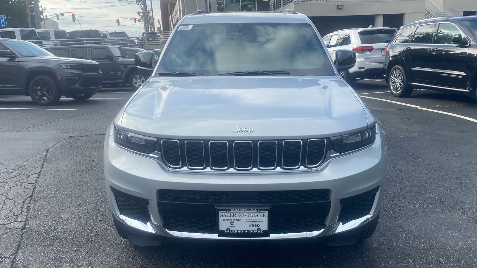 2024 Jeep Grand Cherokee L Laredo X 2