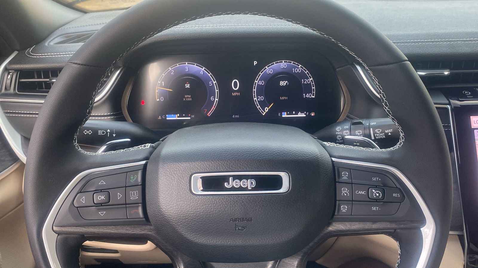 2024 Jeep Grand Cherokee Limited 10