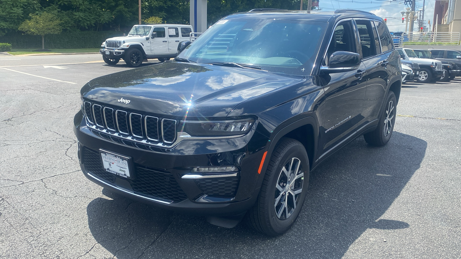 2024 Jeep Grand Cherokee Limited 3