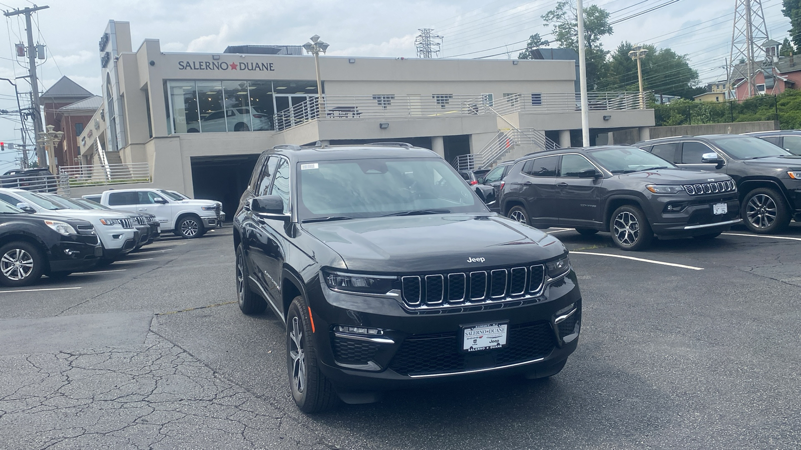 2024 Jeep Grand Cherokee Limited 1