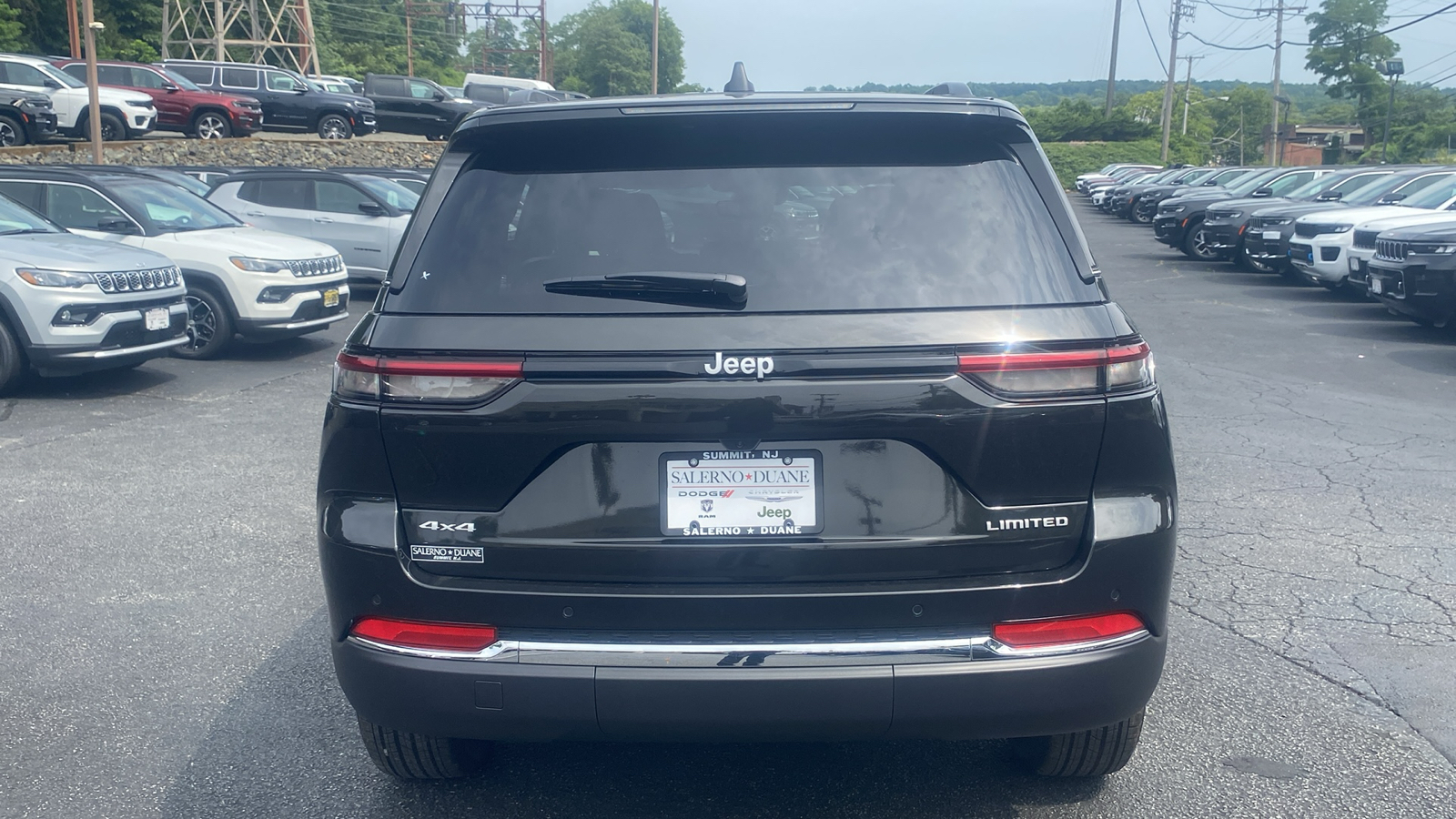 2024 Jeep Grand Cherokee Limited 26