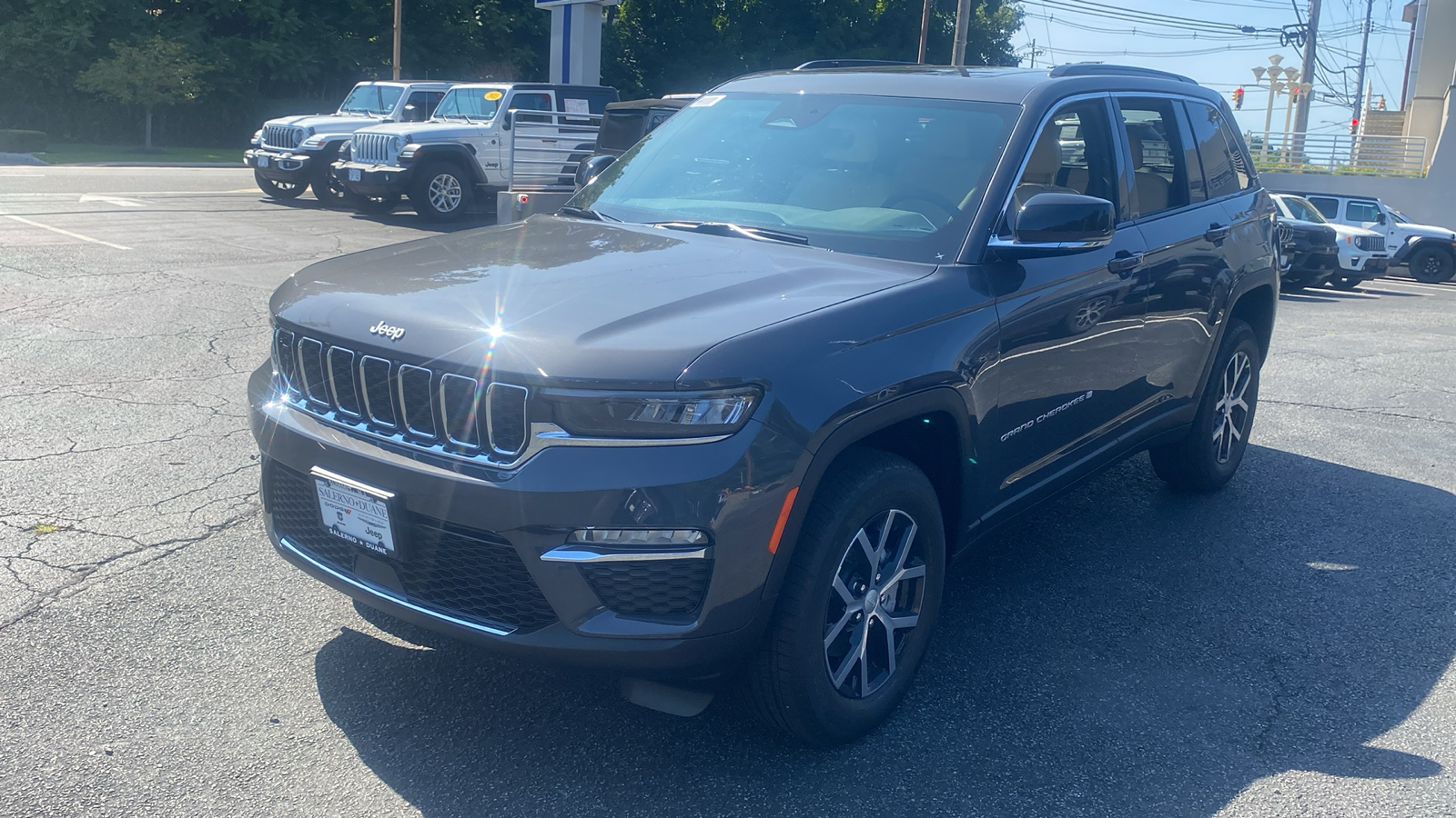 2024 Jeep Grand Cherokee Limited 3