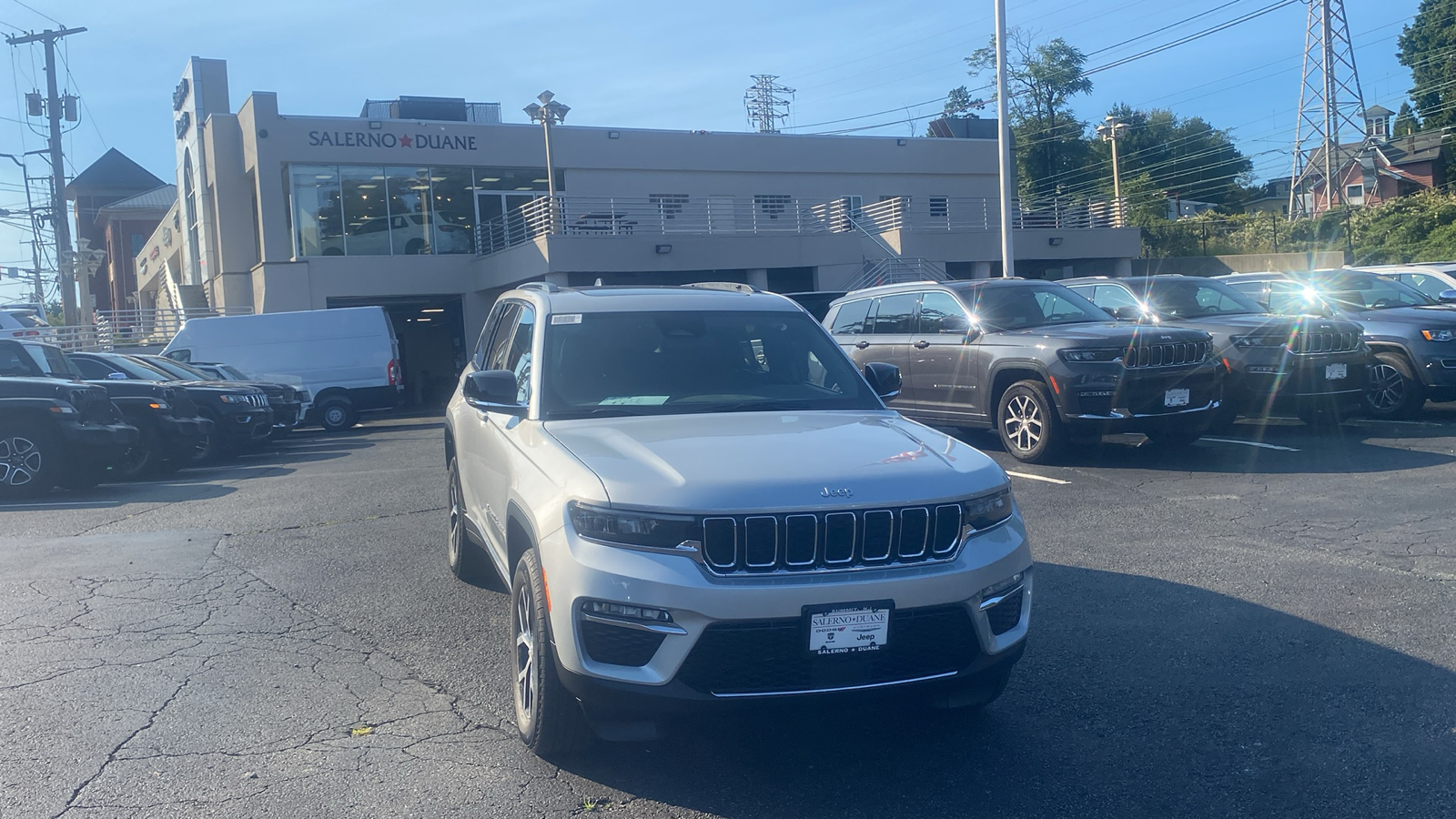 2024 Jeep Grand Cherokee Limited 1