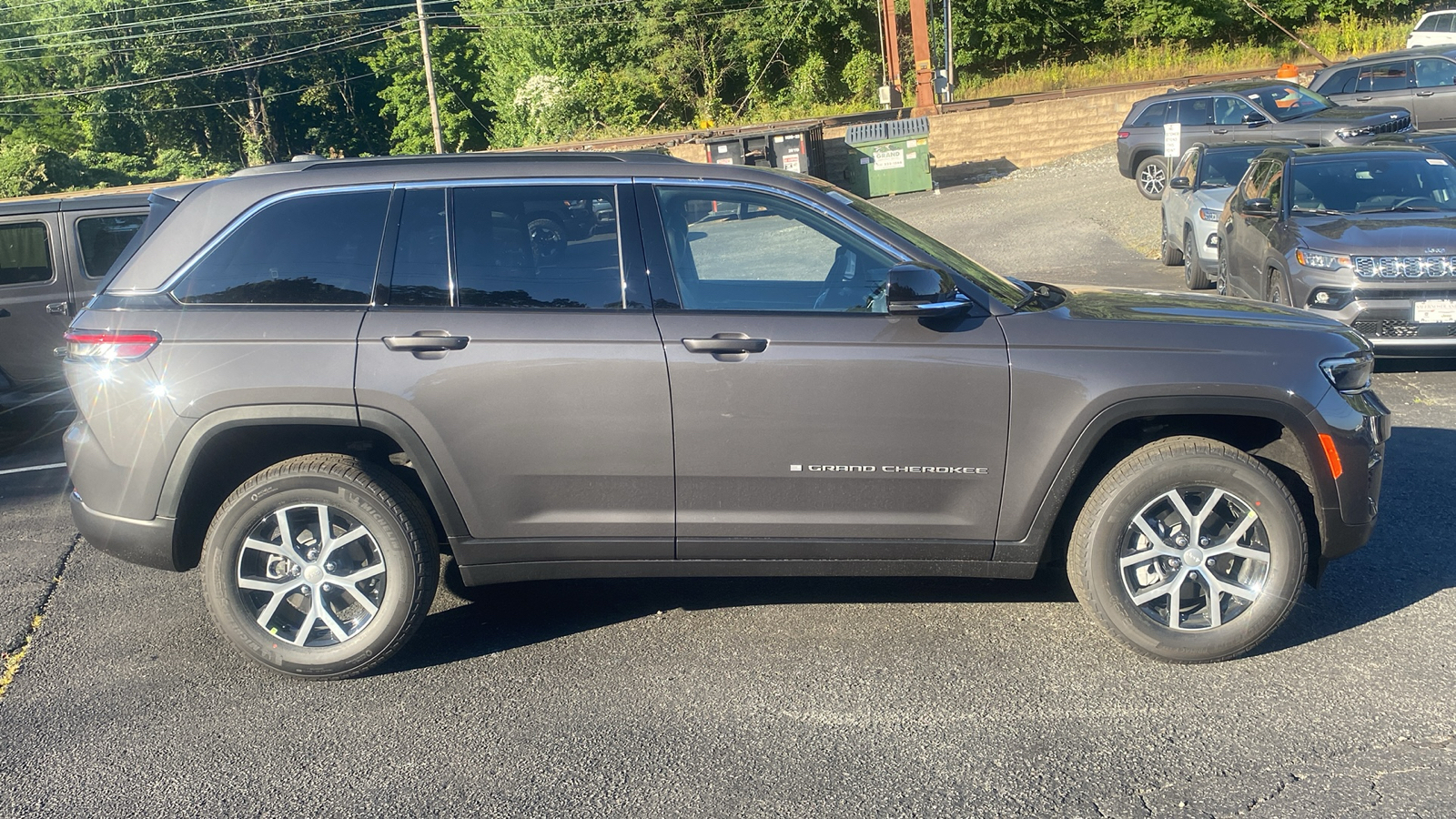 2024 Jeep Grand Cherokee Limited 29