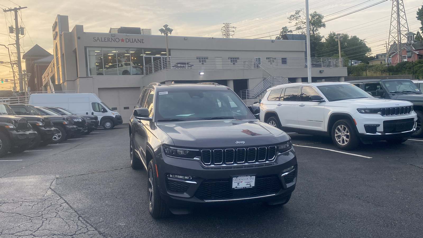 2024 Jeep Grand Cherokee Limited 1