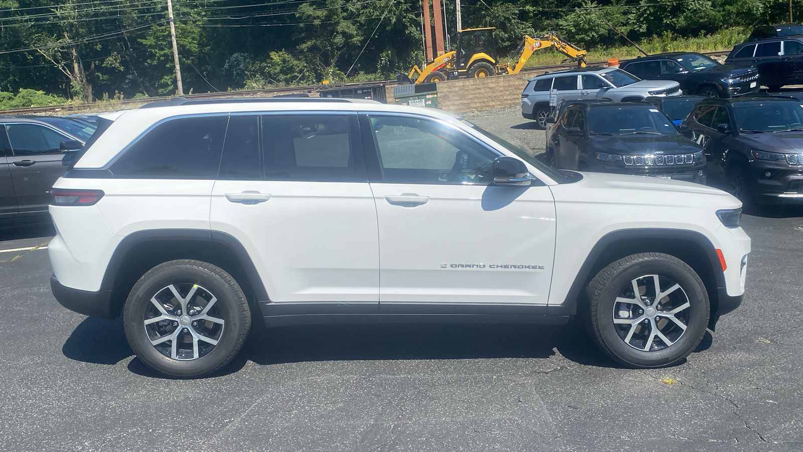 2024 Jeep Grand Cherokee Limited 29