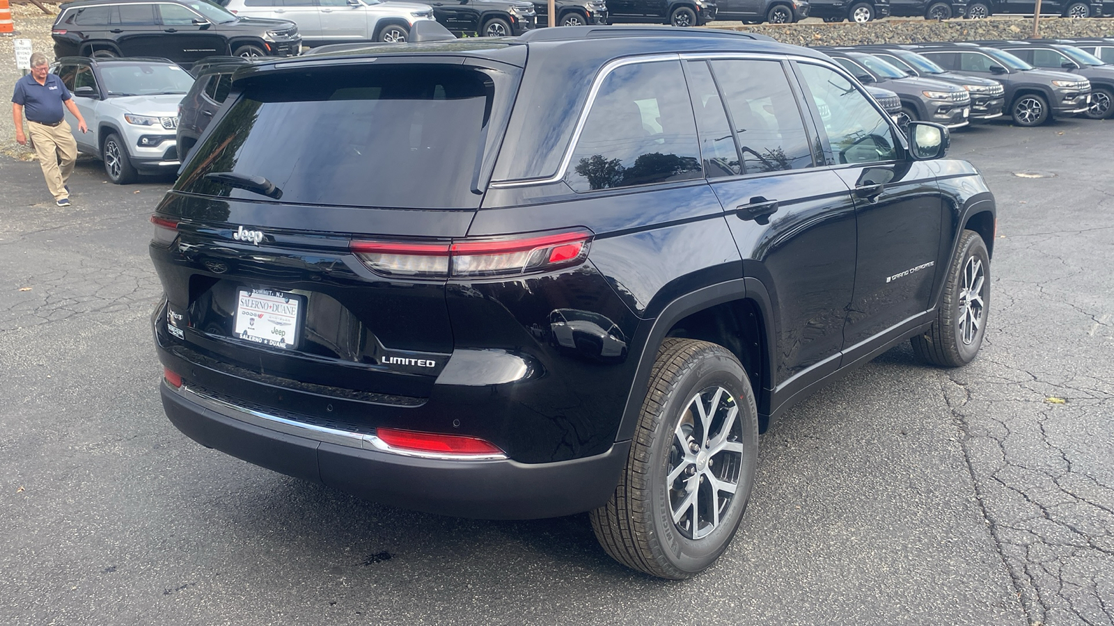 2024 Jeep Grand Cherokee Limited 28