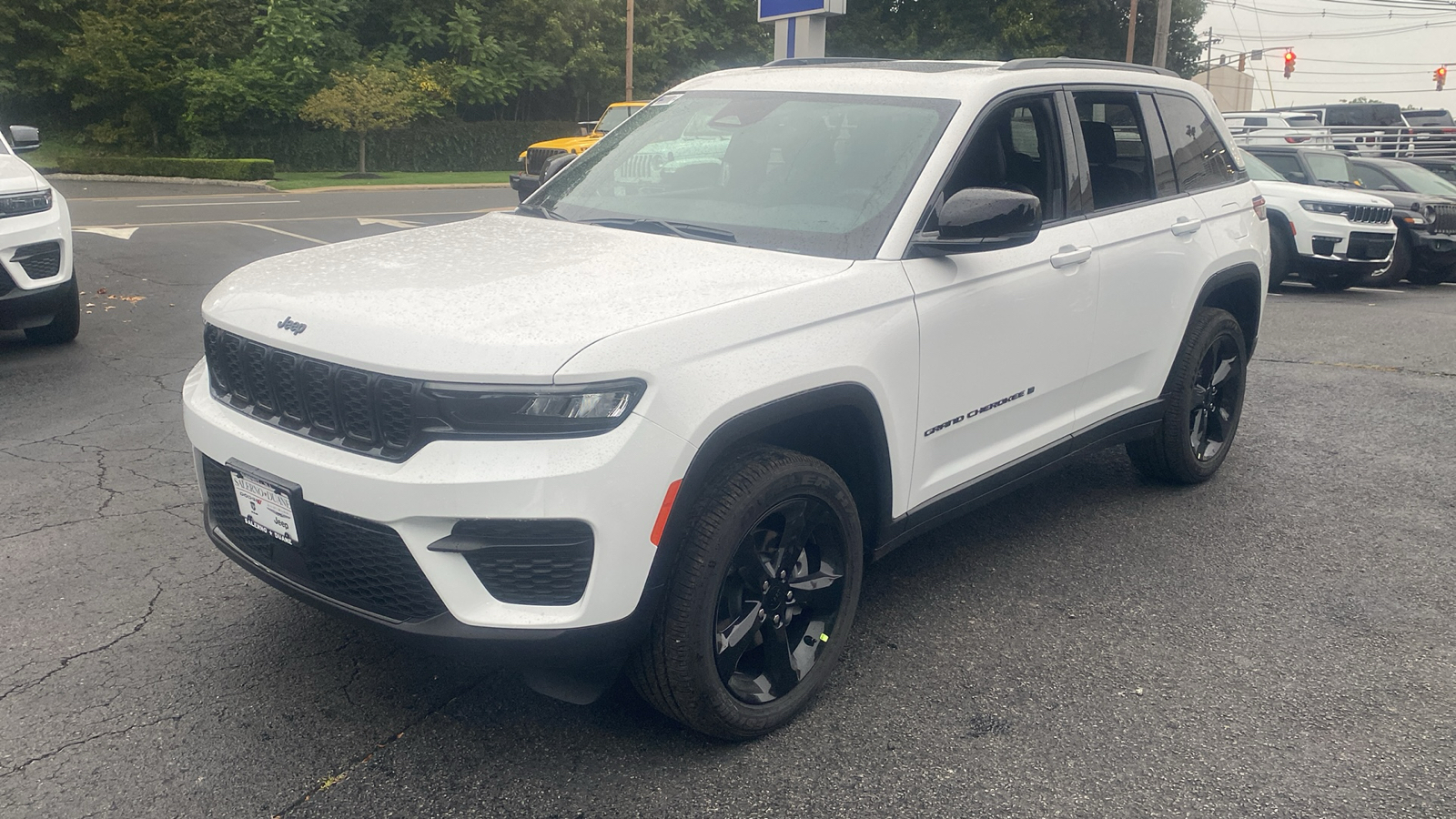 2024 Jeep Grand Cherokee Altitude X 3