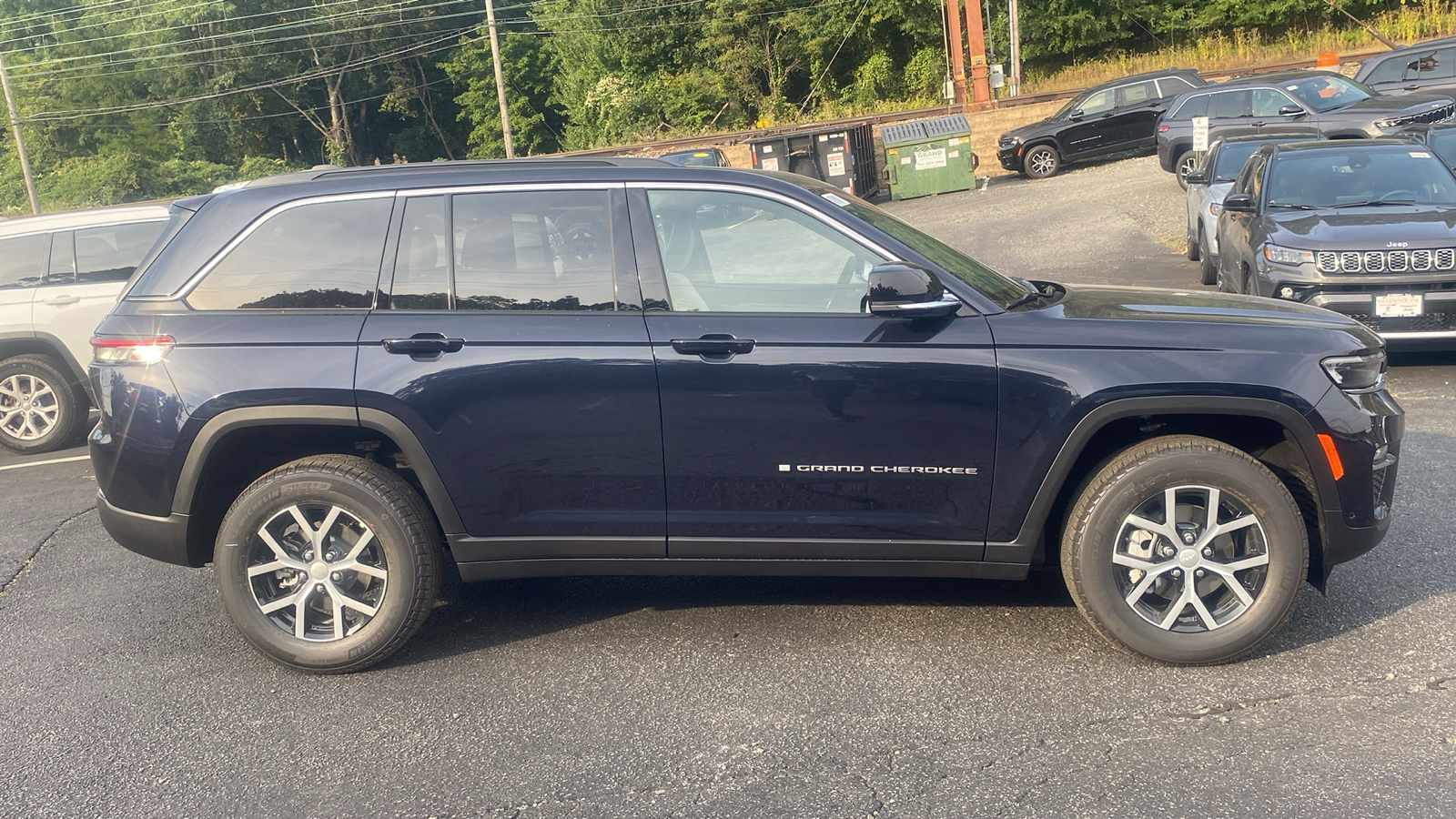 2024 Jeep Grand Cherokee Limited 29