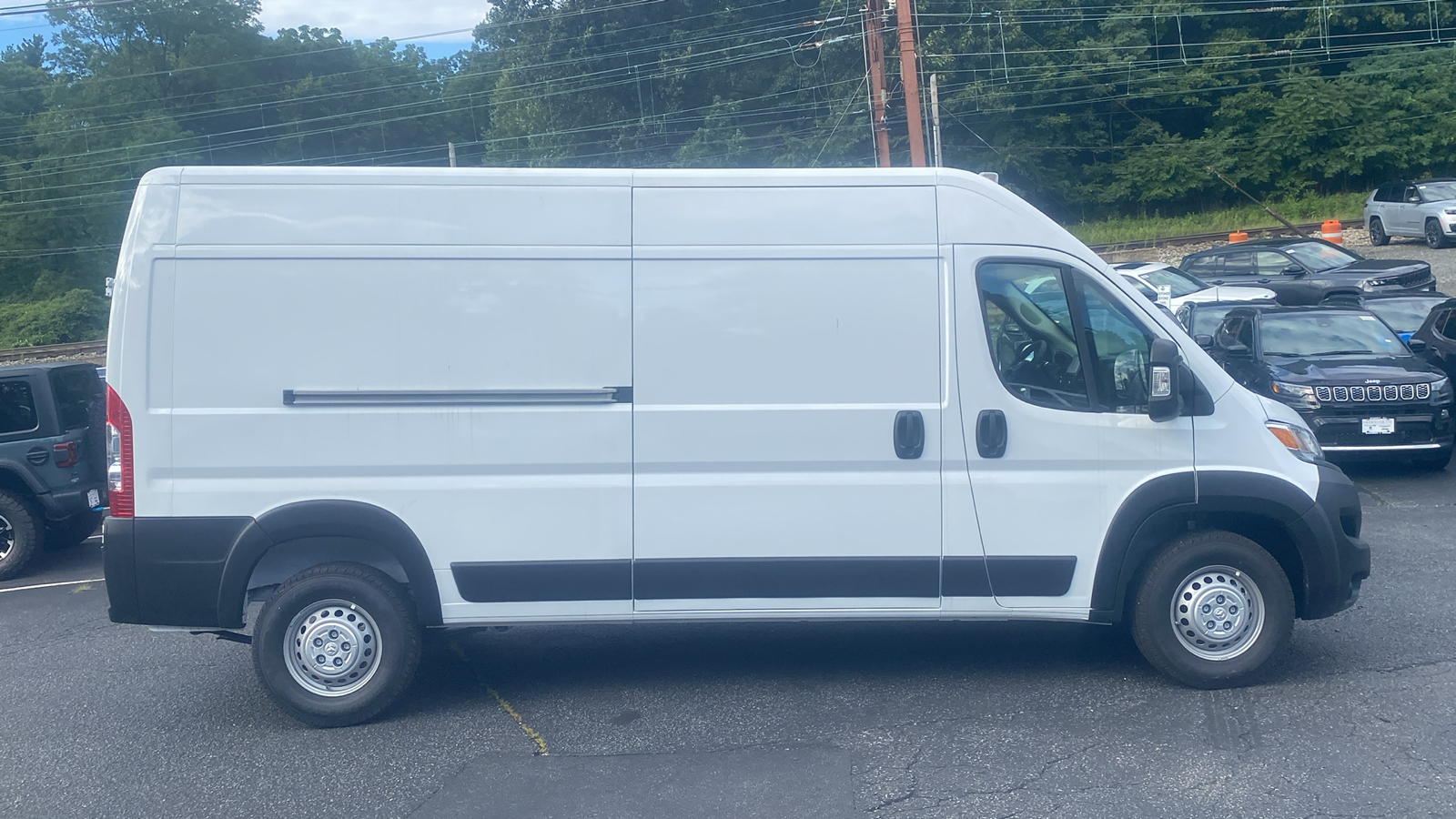 2024 Ram ProMaster Cargo Van Tradesman 28